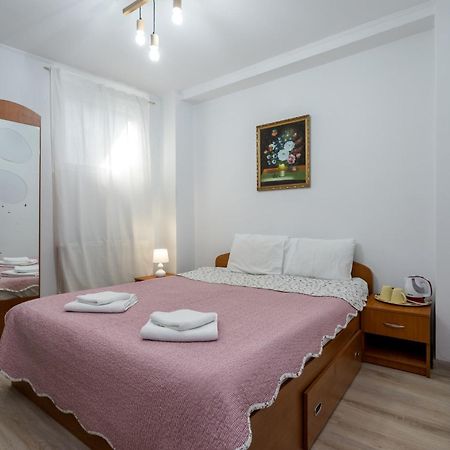 The Nest Apartment Bucharest Exterior photo